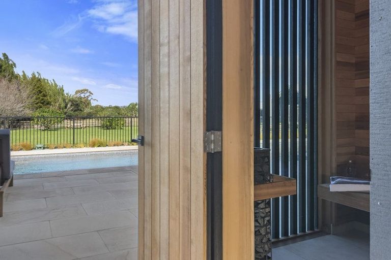 Photo of property in 142 Omaha Flats Road, Tawharanui Peninsula, Warkworth, 0986