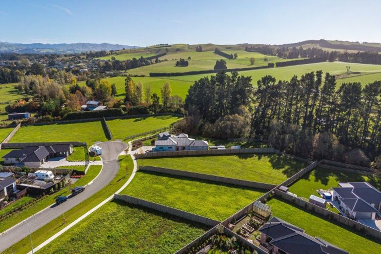 Photo of property in 2 Harrier Place, Amberley, 7410