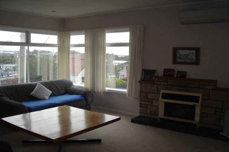 Photo of property in 32 Kiwi Road, Raumati Beach, Paraparaumu, 5032