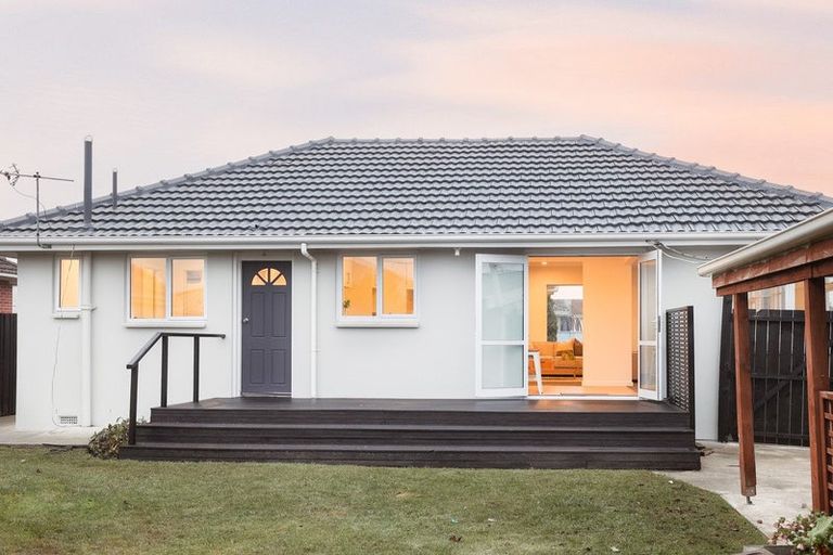Photo of property in 10 Bourne Crescent, Papanui, Christchurch, 8053