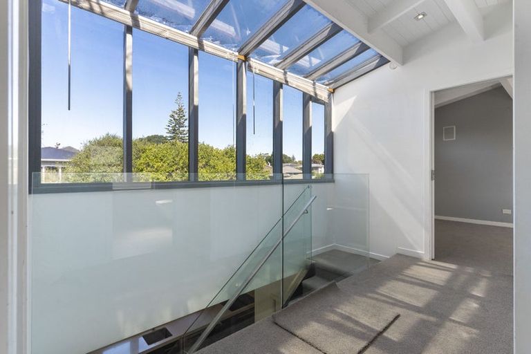 Photo of property in 92 Moore Street, Howick, Auckland, 2014