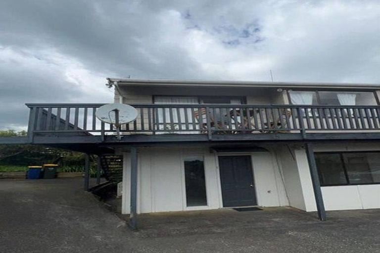 Photo of property in 111 Stott Avenue, Birkdale, Auckland, 0626