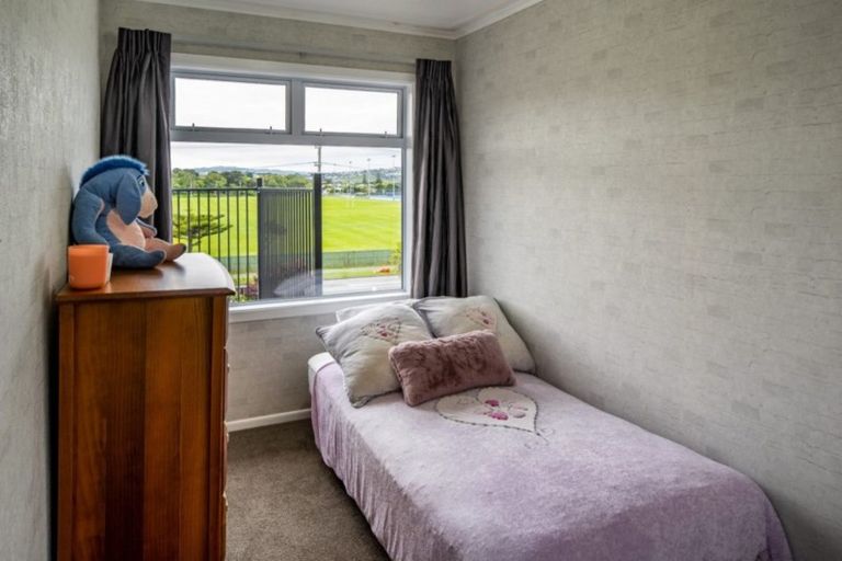 Photo of property in 2/11 Awarua Street, Elsdon, Porirua, 5022