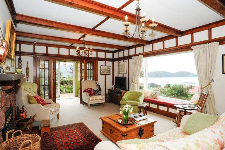 Photo of property in 15 Te Ra Crescent, Diamond Harbour, 8972