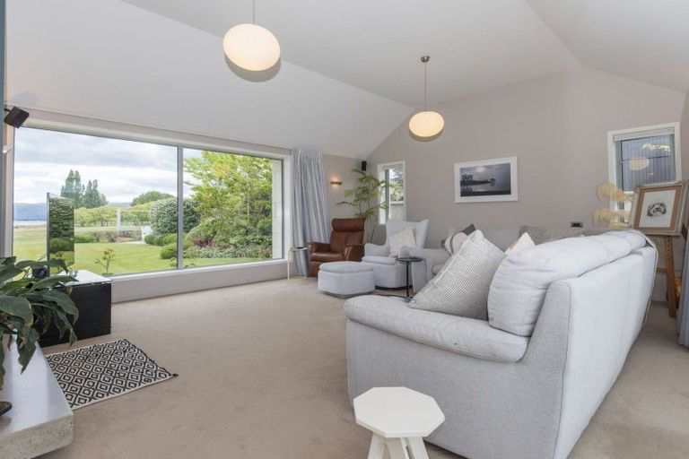 Photo of property in 42 Pisa Moorings Road, Mount Pisa, Cromwell, 9383