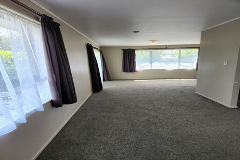 Photo of property in 159 Great South Road, Takanini, 2112