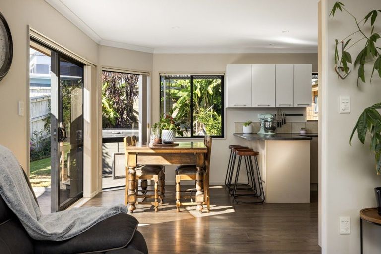 Photo of property in 57 Oteki Park Drive, Welcome Bay, Tauranga, 3112