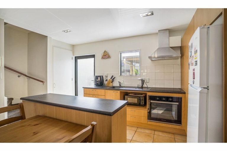 Photo of property in 5t Dryden Place, Mount Wellington, Auckland, 1051