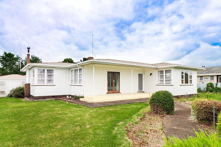 Photo of property in 40 Gordon Street, Dannevirke, 4930