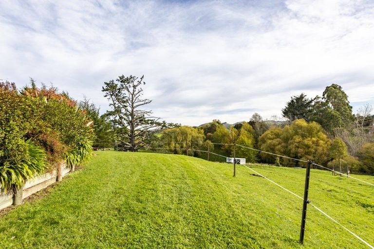 Photo of property in 104 High Street, Waipawa, 4210