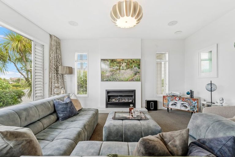 Photo of property in 3 Pacific Cliffs Drive, Gulf Harbour, Whangaparaoa, 0930