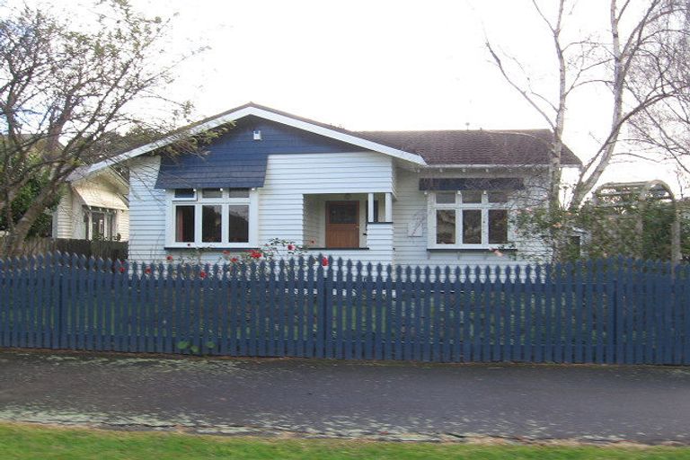 Photo of property in 67 Stanley Avenue, Palmerston North, 4414