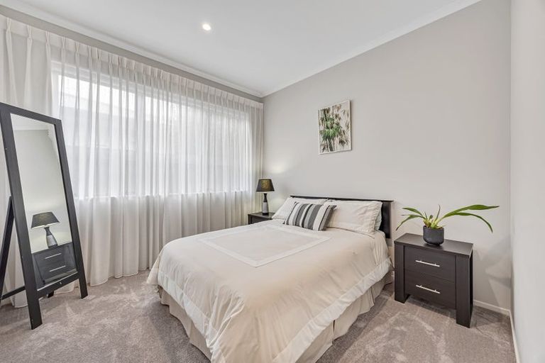 Photo of property in 6 Kainga Lane, Whenuapai, Auckland, 0618