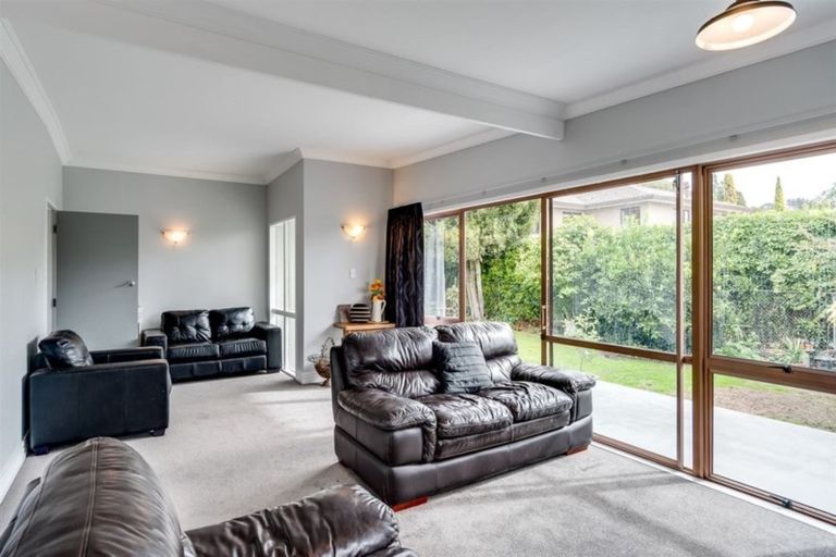 Photo of property in 22 Moorhouse Street, Taradale, Napier, 4112