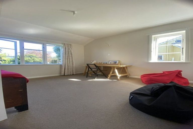 Photo of property in 22 Piko Crescent, Riccarton, Christchurch, 8041