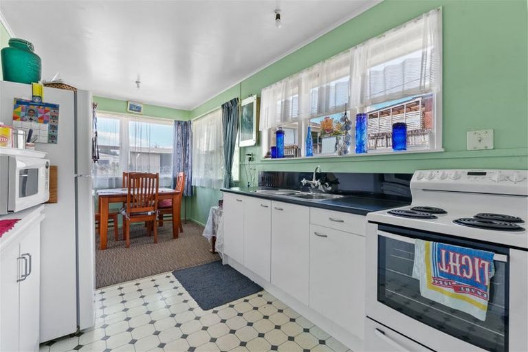 Photo of property in 66 Jellicoe Avenue, Tuakau, 2121