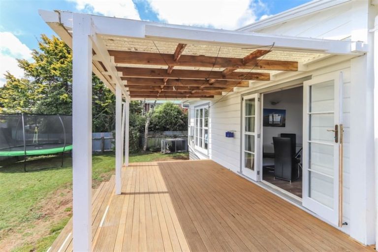 Photo of property in 4 Mamaku Street, Inglewood, 4330