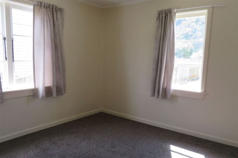 Photo of property in 100 Prices Avenue, Thames, 3500