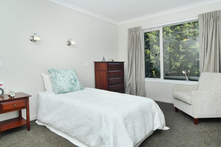 Photo of property in 98b/30 Ambassador Glade, Orewa, 0931