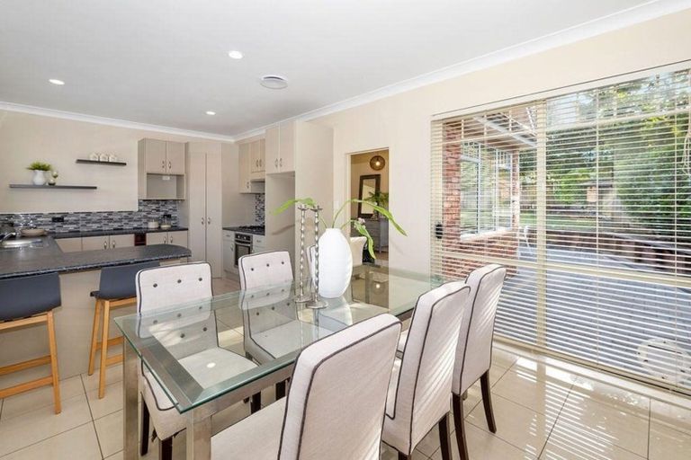 Photo of property in 23 South Kensington Way, Henderson, Auckland, 0612