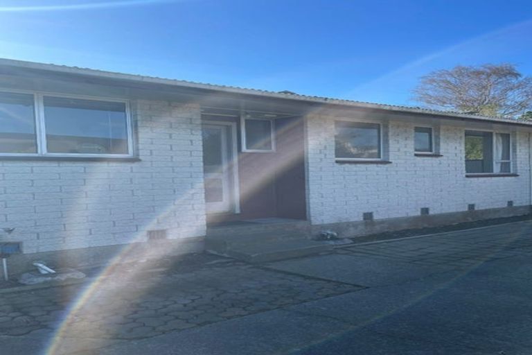 Photo of property in 2/22 Picton Avenue, Riccarton, Christchurch, 8011