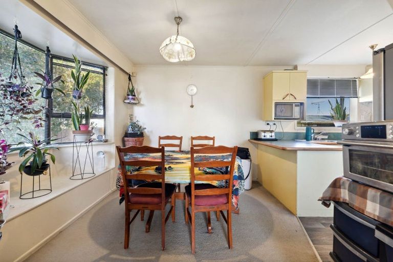 Photo of property in 22 Matata Place, Tokoroa, 3420