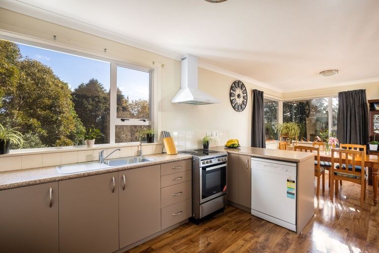 Photo of property in 136a Seaview Road, Westown, New Plymouth, 4310