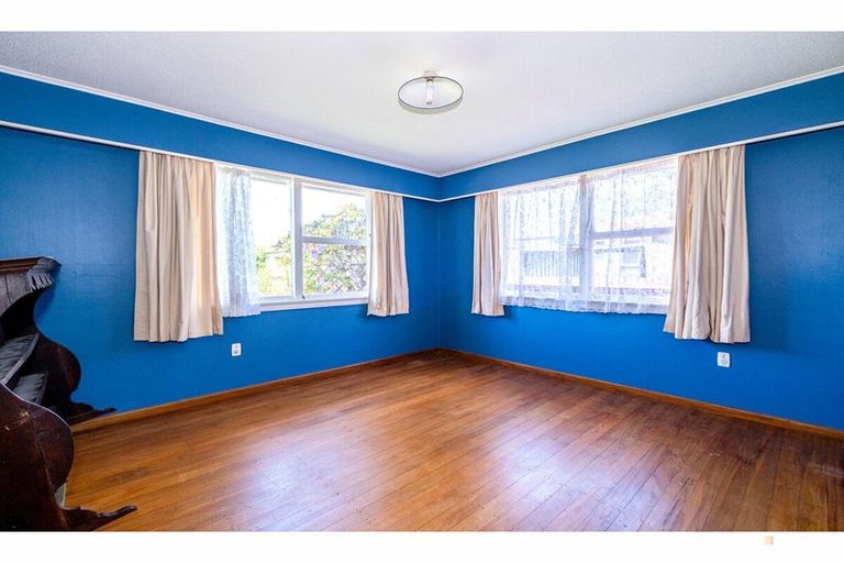 Photo of property in 6 Durham Street, Waimate, 7924