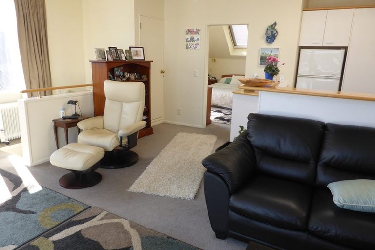 Photo of property in 21a Maida Vale Road, Roseneath, Wellington, 6011