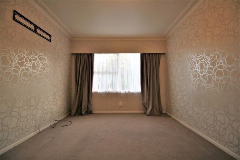 Photo of property in 1/11 Troon Place, Papatoetoe, Auckland, 2025