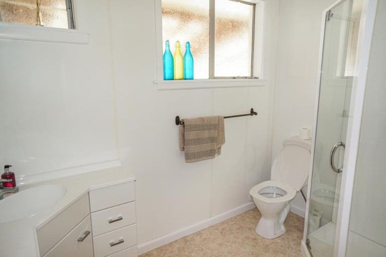 Photo of property in 17 Morris Road, Amberley, 7410