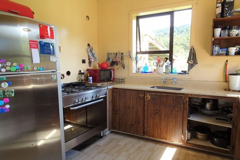 Photo of property in 89 Main Road, Blackball, 7804