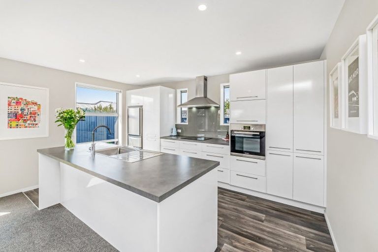 Photo of property in 12 Cassini Place, Leeston, 7632