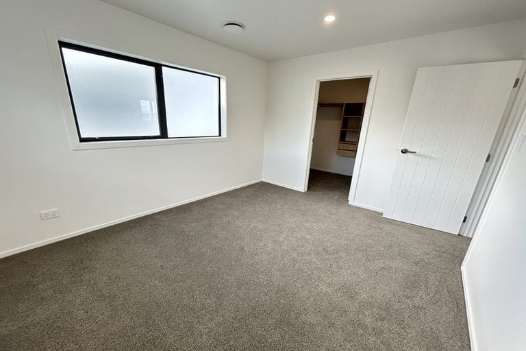 Photo of property in 338 Triangle Road, Massey, Auckland, 0614