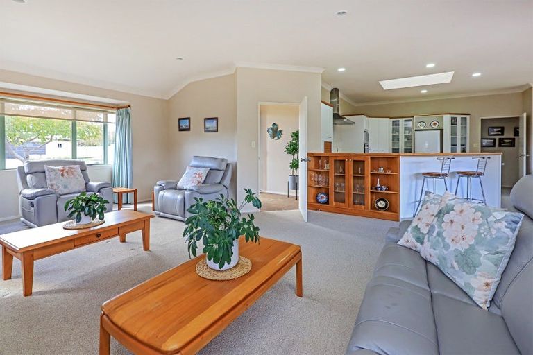 Photo of property in 12 Pinotage Drive, Greenmeadows, Napier, 4112