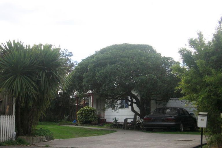 Photo of property in 28 Cedar Grove, Highbury, Palmerston North, 4412