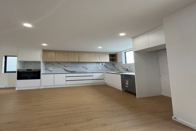 Photo of property in 28b Greenmeadows Avenue, Manurewa East, Auckland, 2102