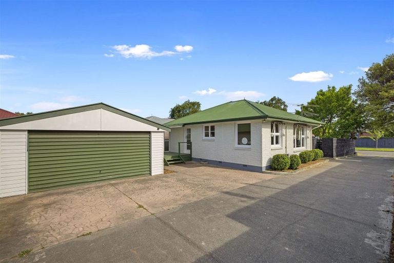 Photo of property in 36 Bevington Street, Avonhead, Christchurch, 8042