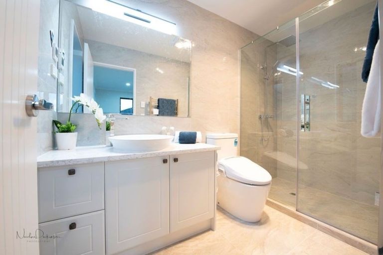 Photo of property in 31 Ballindrait Drive, Flat Bush, Auckland, 2019