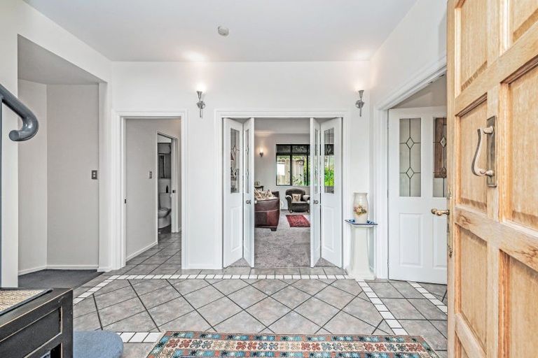 Photo of property in 2 Somerset Drive, Oxford, 7495