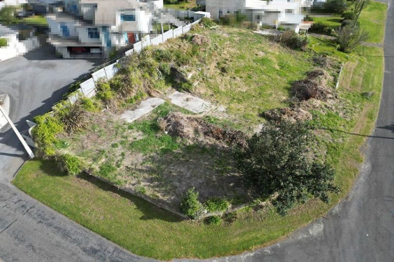 Photo of property in 2 Nelson Street, Foxton Beach, Foxton, 4815