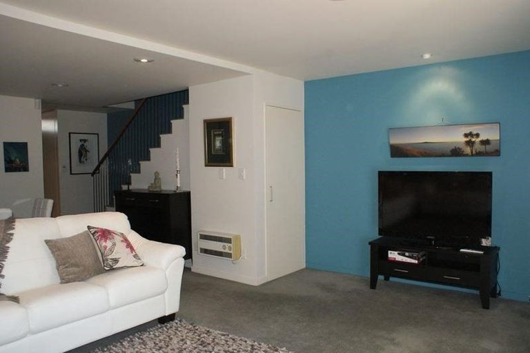 Photo of property in 2/18 Rastrick Street, Merivale, Christchurch, 8014
