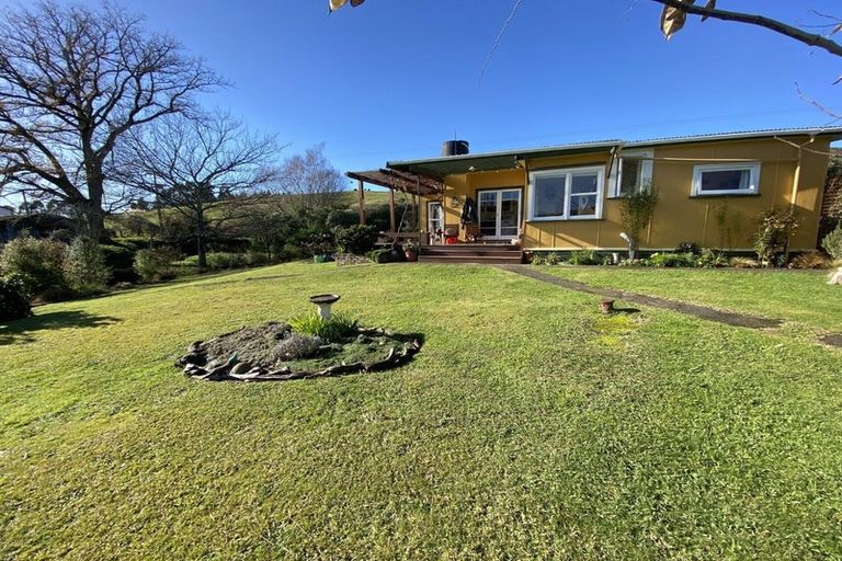 Photo of property in 160 Supplejack Valley Road, Upper Moutere, 7173