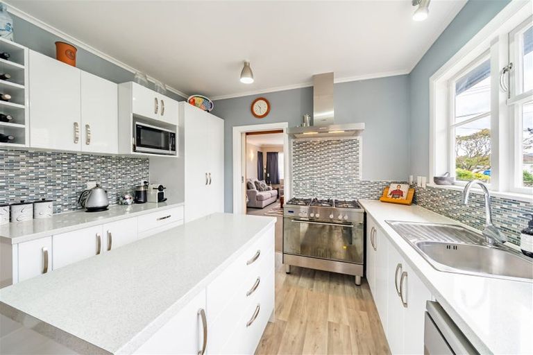 Photo of property in 42 Porutu Street, Fairfield, Lower Hutt, 5011