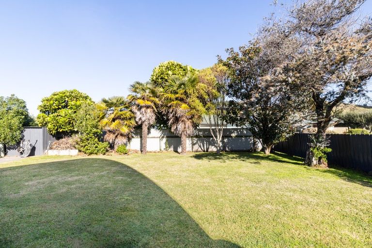 Photo of property in 65 Harper Road, Waimarama, Havelock North, 4294