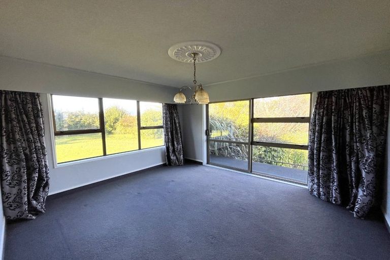 Photo of property in 783 Mangorei Road, Mangorei, New Plymouth, 4371