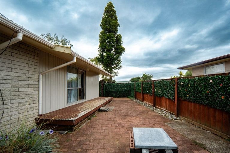 Photo of property in 44 Elmwood Crescent, Pukete, Hamilton, 3200