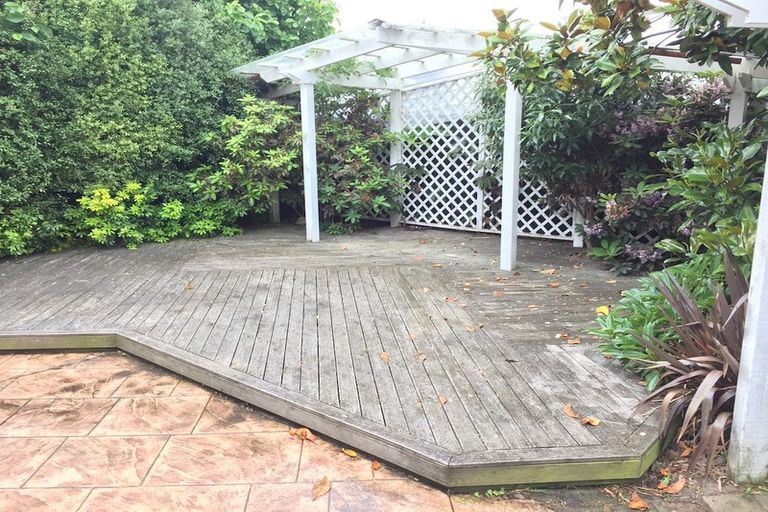 Photo of property in 50d Middlepark Road, Sockburn, Christchurch, 8042