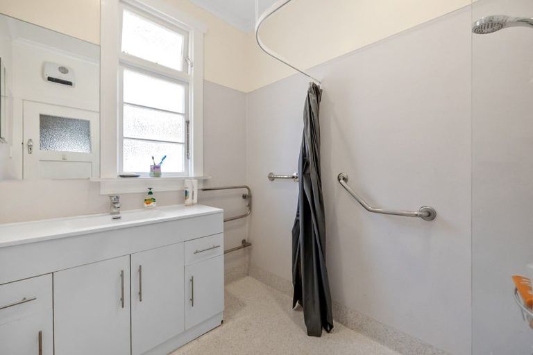 Photo of property in 408 North Road, North East Valley, Dunedin, 9010