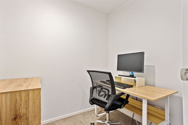 Photo of property in 132c Tiriwa Drive, Massey, Auckland, 0614